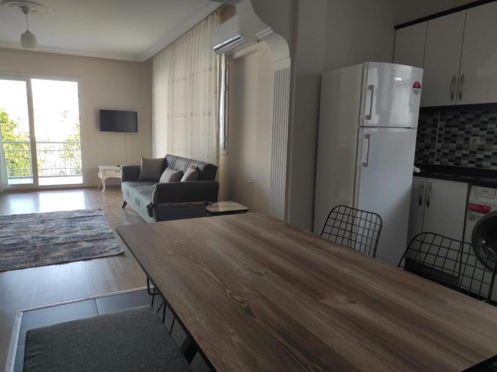 Fethiye City Center Cozy Apartments By Lookbookholiday Eksteriør bilde